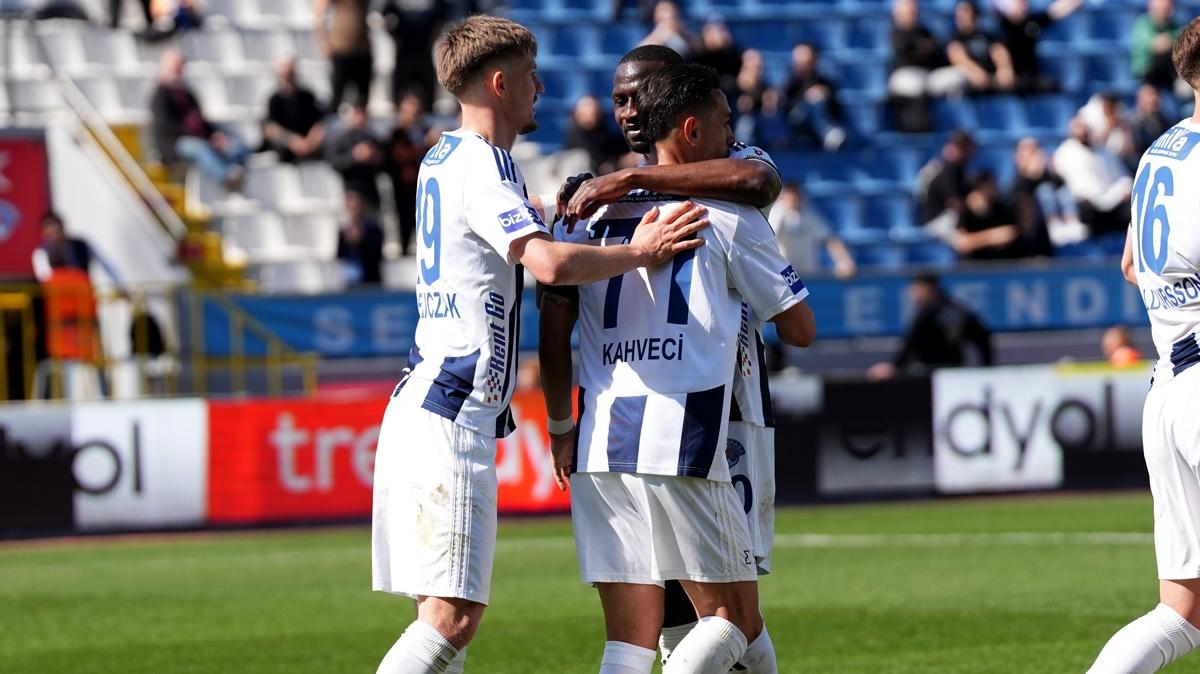 kas�mpa�a alanyaspor s�per lig foto�raflar� resimleri