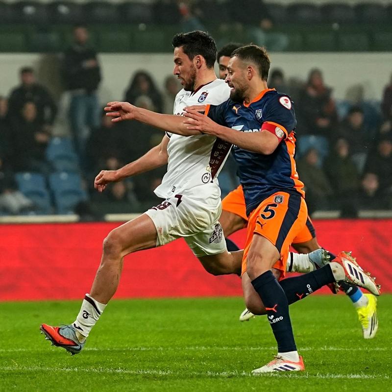 Trabzonspor'un konu�u Ba�ak�ehir! ��te muhtemel 11'ler...