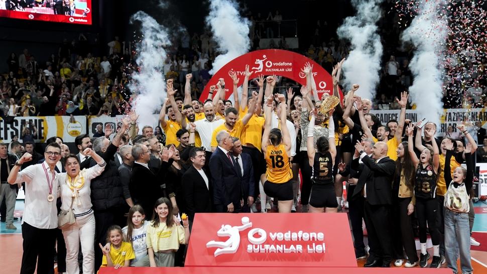 Sezonun sultanı VakıfBank