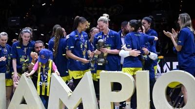 Avrupa'n�n en b�y��� Fenerbah�e