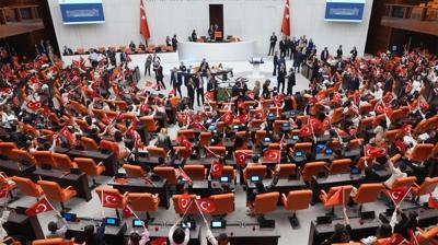 Meclis'te 106. y�l gururu ve h�z�n bir arada! �ocuklar k�rs�de 