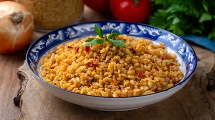 Haz�rlamas� 10, pi�mesi 20 dakika: En kolay bulgur pilav� tarifi