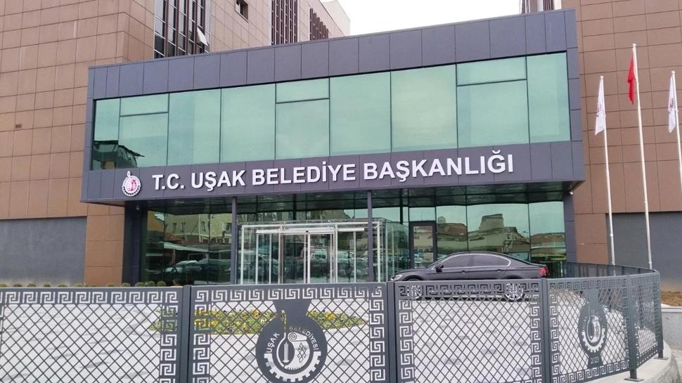 U�ak Belediyesi'ne y�nelik 2.dalga operasyon: 25 g�zalt�