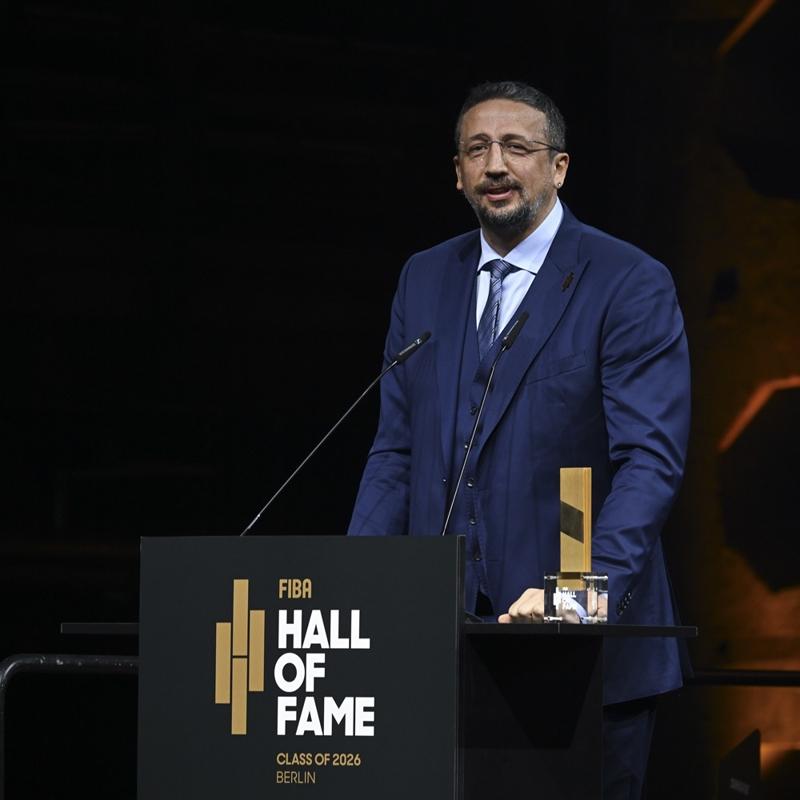 Hidayet T�rko�lu: Kendimi �ok �ansl� hissediyorum