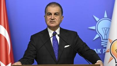 AK Parti S�zc�s� �mer �elik'ten �zg�r �zel'e sert tepki: Kendi siyasi yetersizli�i