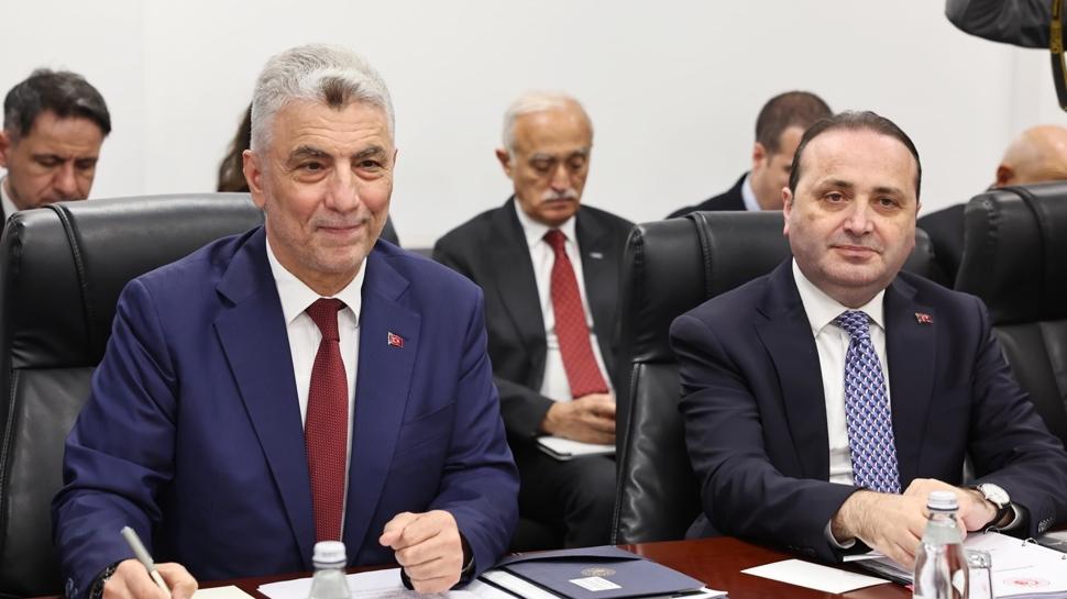 Bakan Bolat Duyurdu: Kosova ile ticaret hacmi 1 milyar dolara ulaştı