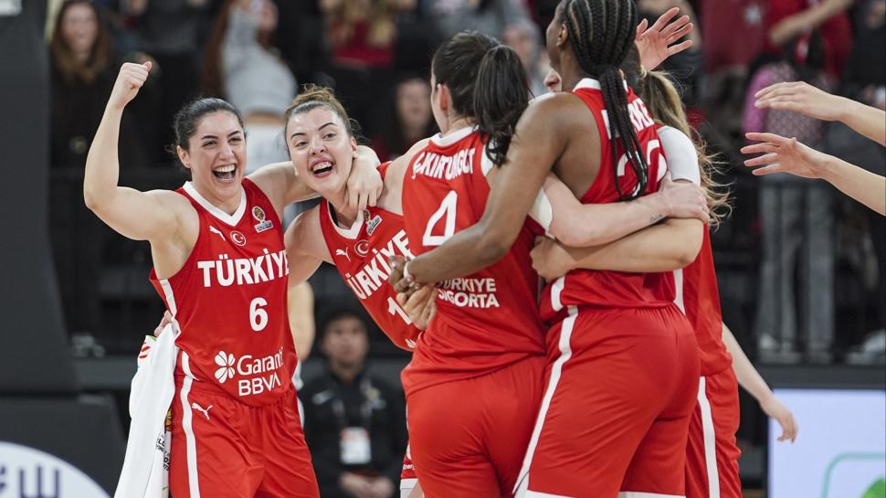 Dünya Kupası için geri sayım! Millilerin rakipleri mercek altında