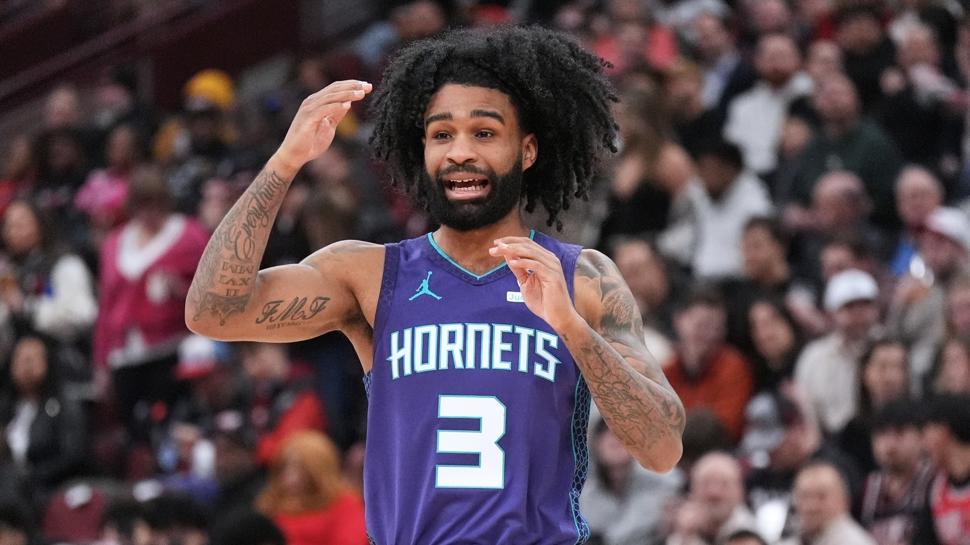 Hornets'ta Coby White'ın sözleşmesi uzatılacak