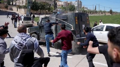 Cenazeye bile tahamm�lleri yok: Katil �srail ordusu Gazze'ye bask�n d�zenledi