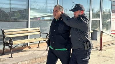 E�me Belediye Ba�kan� Y�lmaz Tozan g�revinden uzakla�t�r�ld�