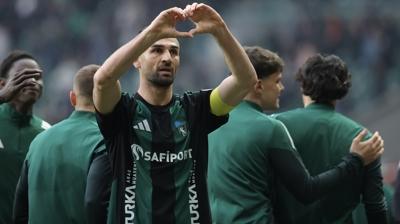 Serdar Dursun'dan minik taraftara b�y�k jest!