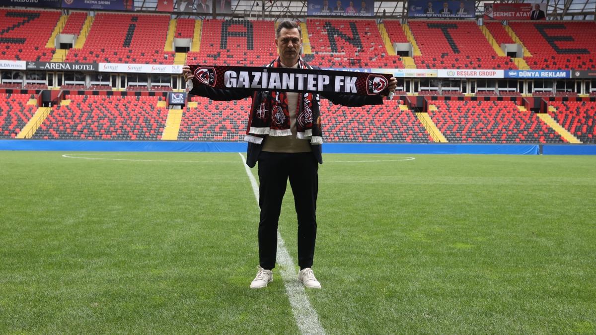 Gaziantep FK Teknik direkt�r mirel radoi foto�raflar� resimleri