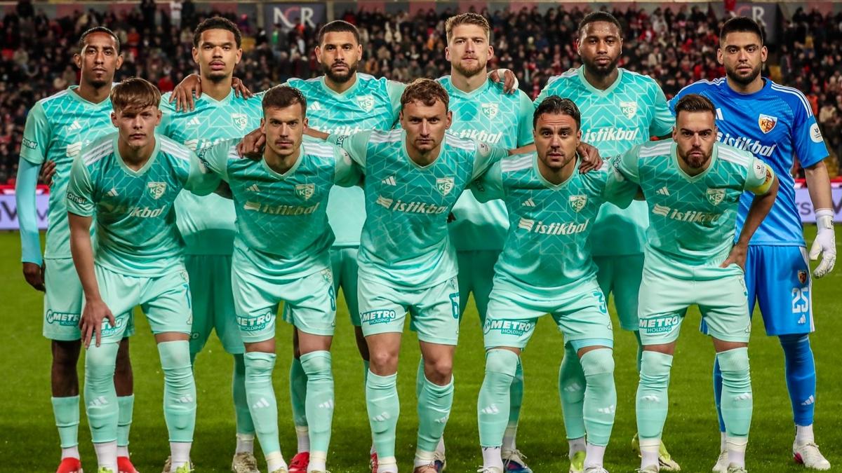 Kayserispor S�per Lig skor �retimi foto�raflar� resimleri