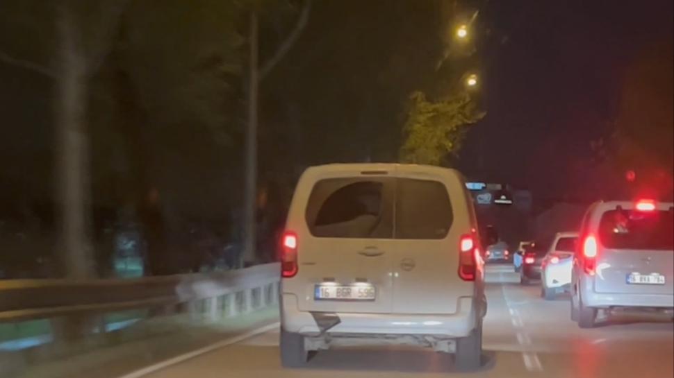 Bursa'da filmleri aratmayan kovalamaca... Çaldığı kargo aracıyla 20 kilometre kaçtı