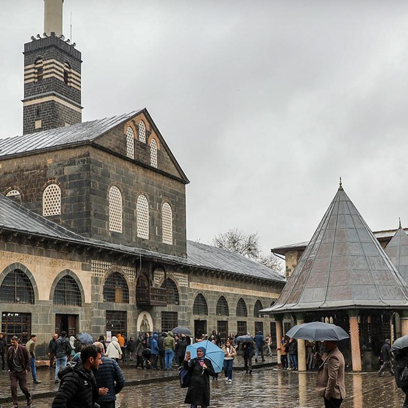 Diyarbak�r gezi rehberi: Mutlaka g�rmeniz gereken 5 tarihi durak!