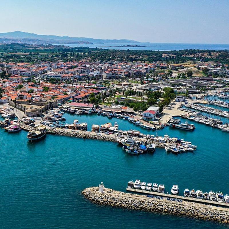 En iyi k�y listesine girdi, t�m g�zler orada: S��ac�k'ta nereler gezilir, ne yenir?