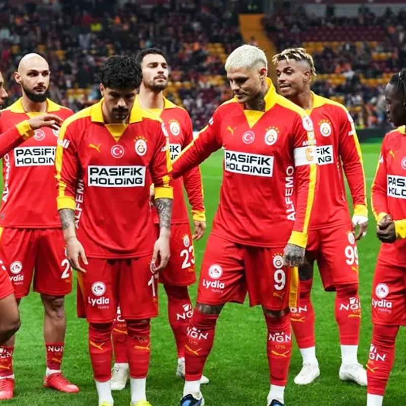Galatasaray Fener'e uydu