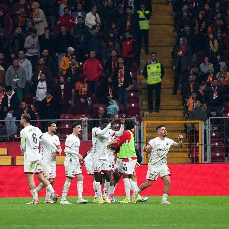 Gen�lerbirli�i, kupada 15 y�l sonra yeniden yar� finalde