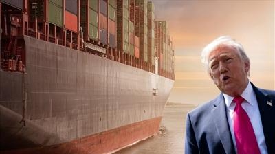 H�rm�z Bo�az�'nda namlular do�ruldu! Trump'tan tavizsiz 