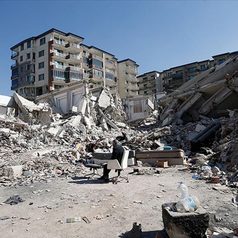 Apartman� 40 ki�iyi can�ndan etmi�ti: Firari m�teahhit Tayland'da yakaland�