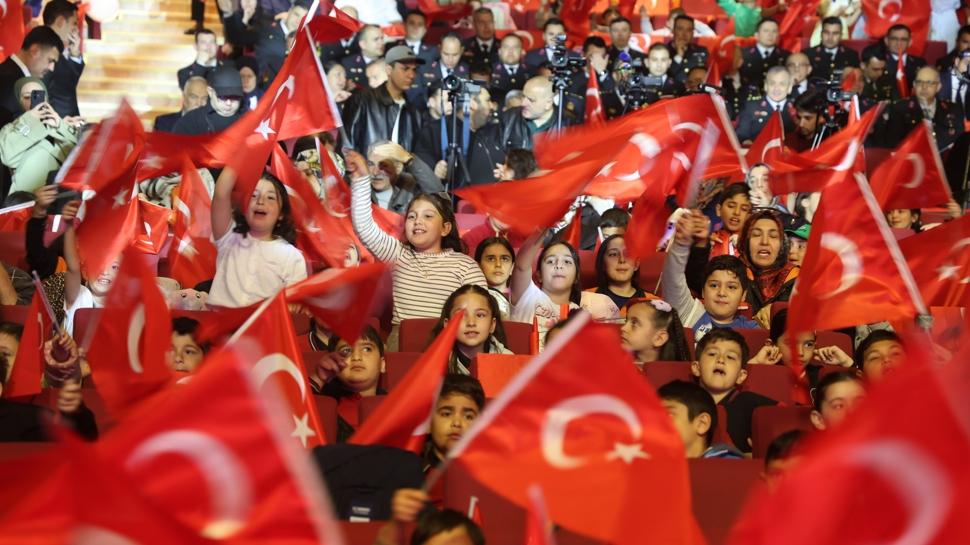 Her gün 23 Nisan olsun