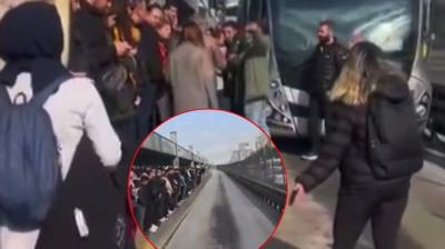 Metrob�s�n �n�n� kestiler! �BB vatanda�� �ileden ��kard�