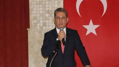 Sokak ortas�nda kur�un ya�d�rd�lar: Eski AK Parti �l�e Ba�kan�'na silahl� sald�r�