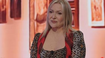 Sumru Yavrucuk'u yerle bir eden soru! G�zya�lar�na bo�uldu