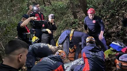 Antalya'da nefes kesen kurtarma: 80 metrelik u�urumdan sa� ��kar�ld�