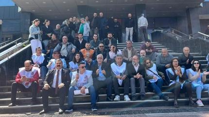 CHP'de imza var �deme yok: Buca Belediyesi'nde memur isyan� devam ediyor