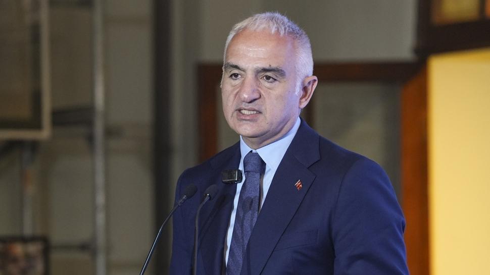 Bakan Ersoy, Rami Çocuk ve Sanat Bienali'nin açılışına katıldı