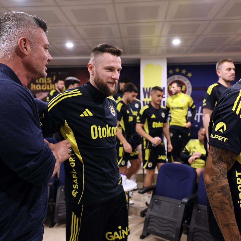 Fenerbah�e'de ba�kan Sadettin Saran, Galatasaray ma�� �ncesi tesislere geldi