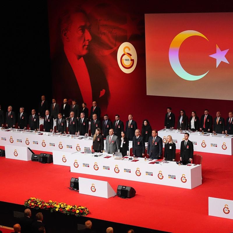 Galatasaray'da b�t�e tasar�s� kabul edildi