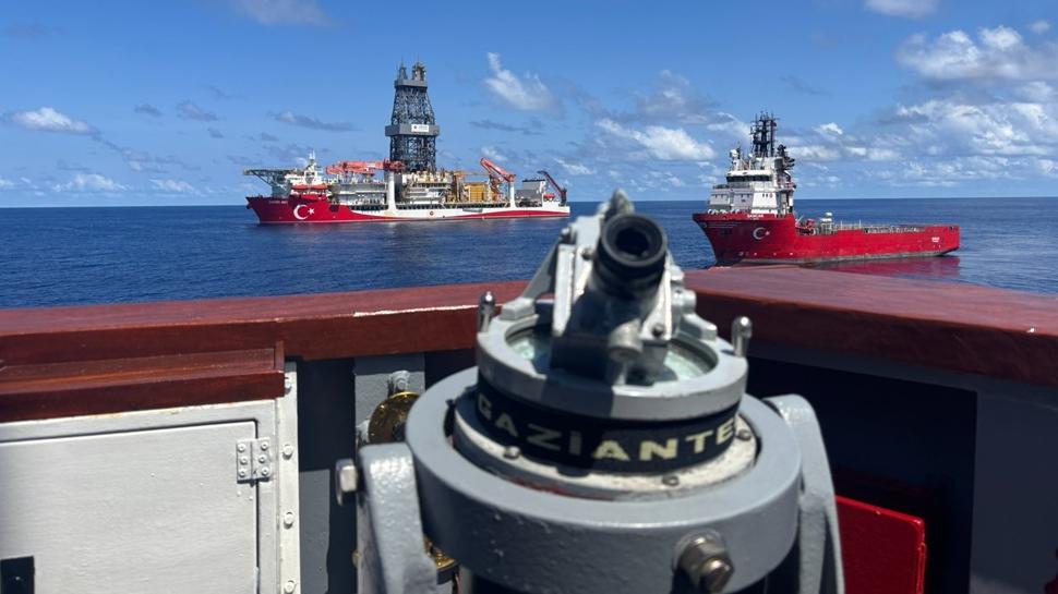 Görüntüleri MSB paylaştı! Somali Deniz Görev Grubu'na destek