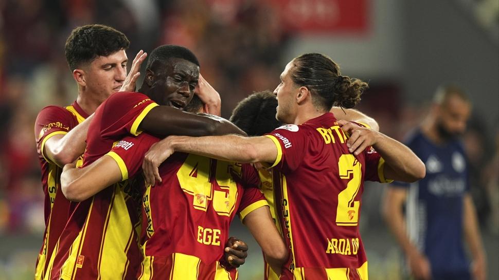 Göztepe'den Antalya karşısında 2 gollü galibiyet