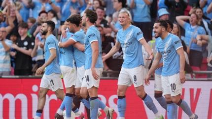 Manchester City, FA Cup'ta ad�n� finale yazd�rd�!