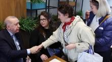Ba�kan Erdo�an'dan Beyo�lu'nda s�rpriz ziyaret