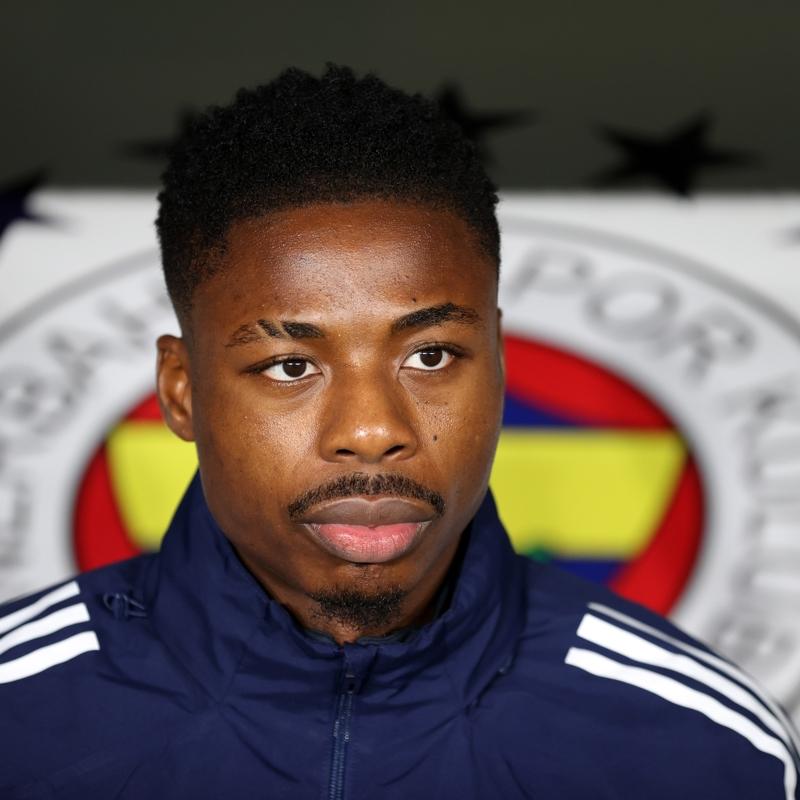 Anthony Musaba: �stanbul'daki en iyi tak�m�n kim oldu�unu g�stermek istiyoruz