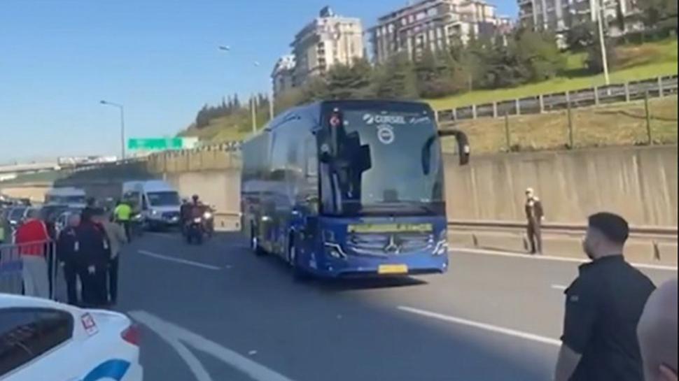 Fenerbahçe kafilesi RAMS Park'a geldi