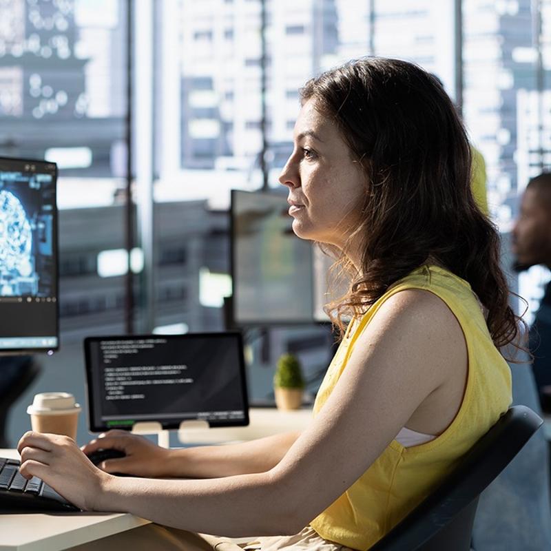 Yaz�l�mc� zek�s�na sahip 3 bur�! Herkesi etkilemeyi ba�ar�rlar