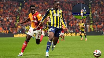 Derbide olay anlar! Torreira att�, VAR iptal etti...