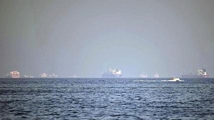 M�zakere bitti abluka ba�lad�: 37 gemi geri d�nd�r�ld�