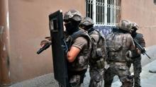 Aile ihbar�na giden polise kur�un! �zel harekat ekipleri harekete ge�ti