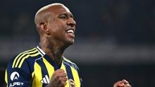 Derbide penalt� ka�t�! ��te Anderson Talisca'n�n vuru�u