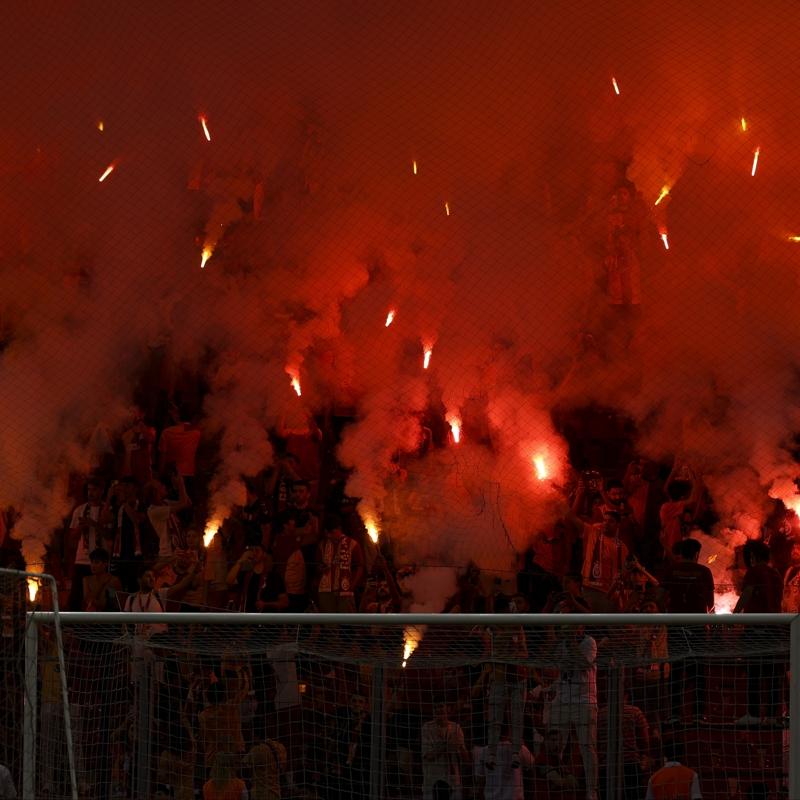 Galatasaray'dan taraftara a��k antrenman karar�!