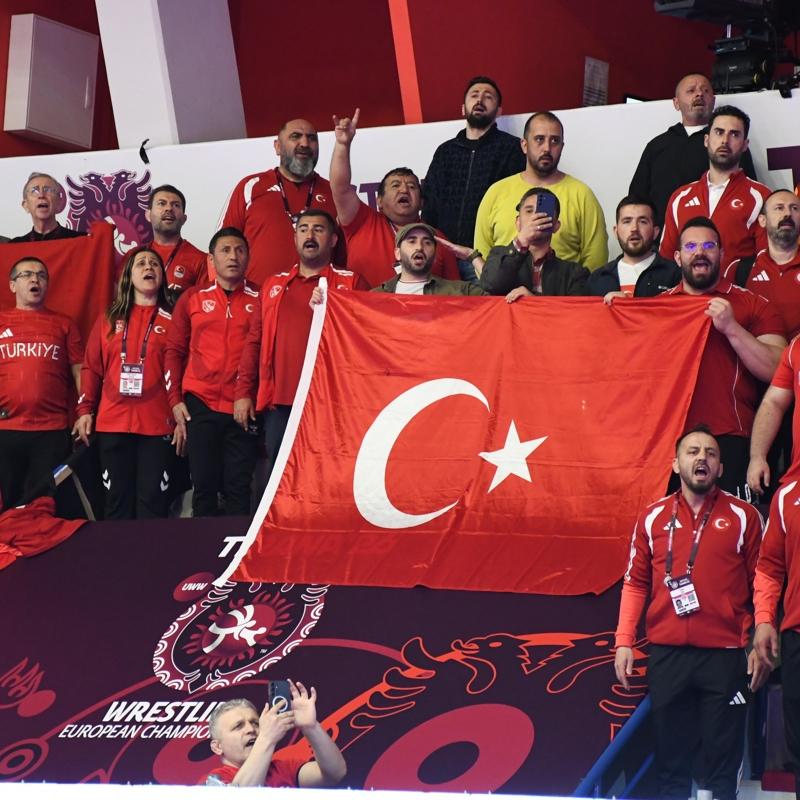 Milli g�re��ilerden Avrupa �ampiyonas�'nda madalya �ov!