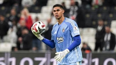 Devis Vasquez, ilk ma��nda kalesini gole kapad�