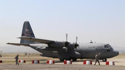 K�rfez'de dikkat �eken hareketlilik: ABD askeri u�aklar� Katar'a indi