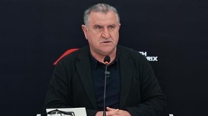 Bakan Bak'tan �ampiyon Ziraat Bankkart'a tebrik!