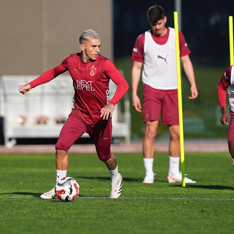 Galatasaray'da Samsunspor mesaisi ba�lad�!